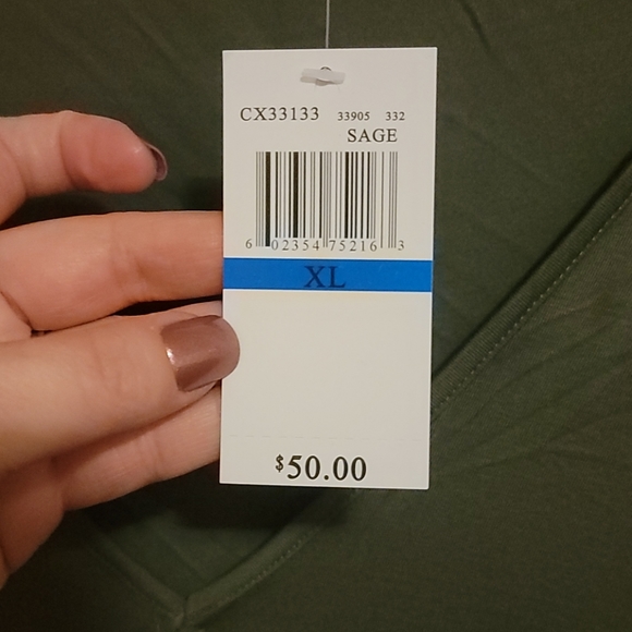 XL Darkolive green cap sleeve top - Picture 2 of 3